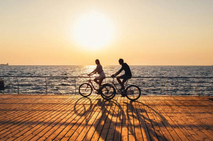 bici elettrica vantaggi svantaggi